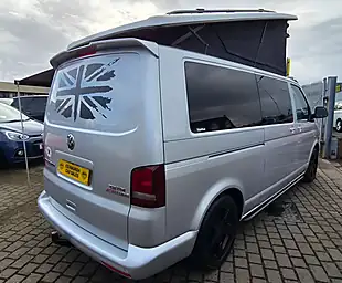 Used 2015 Volkswagen Transporter Sportline T32 Silver - Interior and Exterior details 5