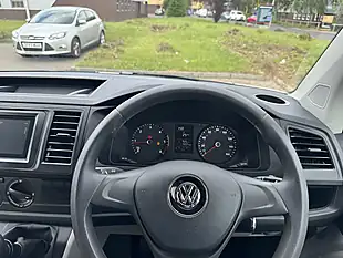 Used 2015 Volkswagen Transporter Startline White - Interior and Exterior details 18
