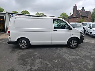 Used 2015 Volkswagen Transporter Startline White - Interior and Exterior details 12
