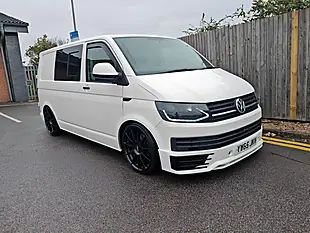 Used 2015 Volkswagen Transporter Startline White - Interior and Exterior details 3