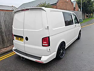 Used 2015 Volkswagen Transporter Startline White - Interior and Exterior details 8