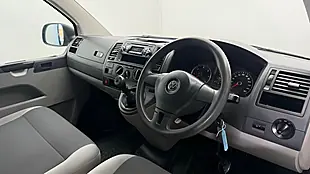 Used 2015 Volkswagen Transporter Startline White - Interior and Exterior details 11