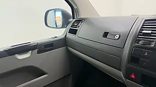 Used 2015 Volkswagen Transporter Startline White - Interior and Exterior details 14
