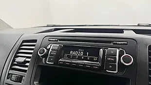 Used 2015 Volkswagen Transporter Startline White - Interior and Exterior details 18