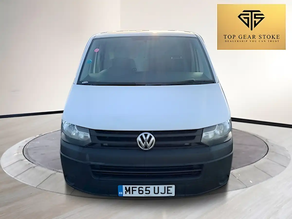 Used 2015 Volkswagen Transporter Startline White - Interior and Exterior details 2