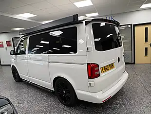 Used 2015 Volkswagen Transporter T28 Trendline Startline White - Interior and Exterior details 16