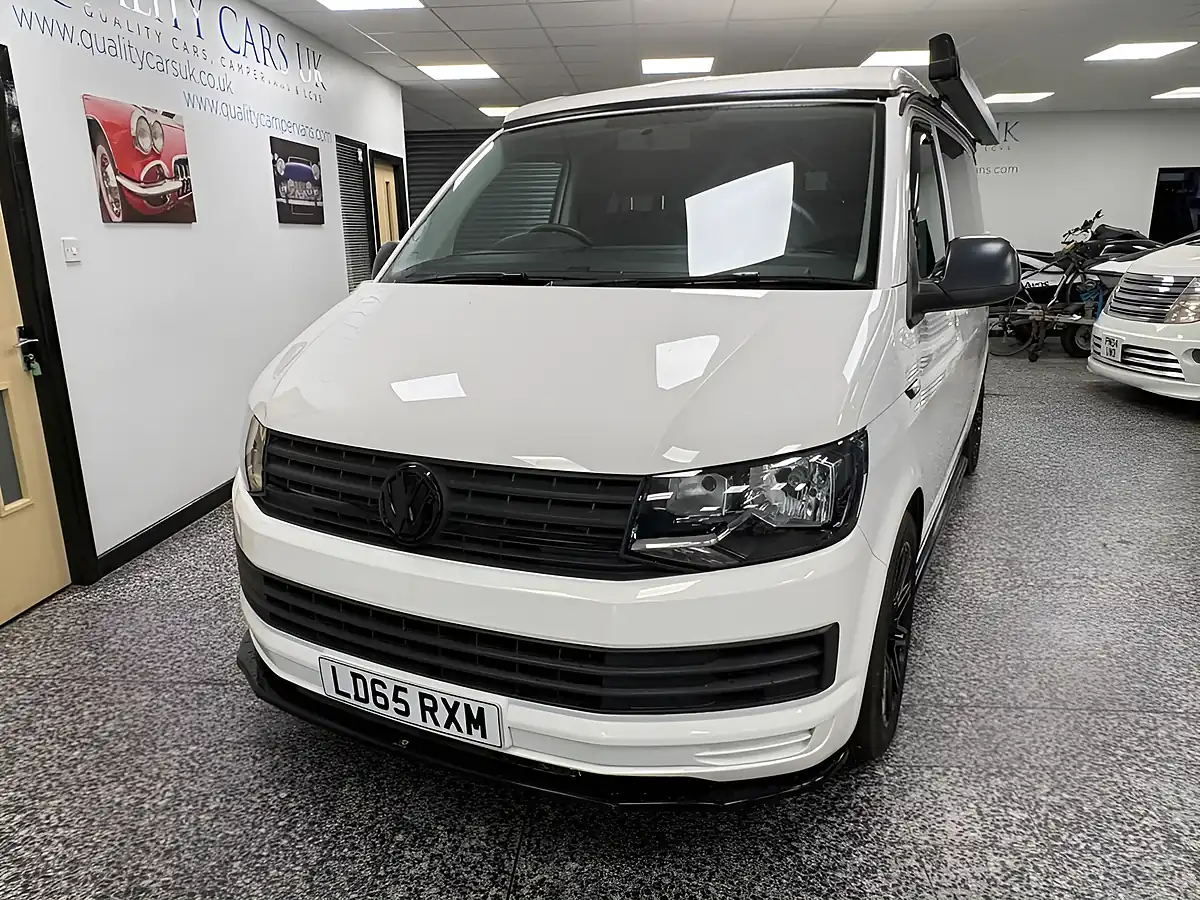 Used 2015 Volkswagen Transporter T28 Trendline Startline White - Interior and Exterior details 9