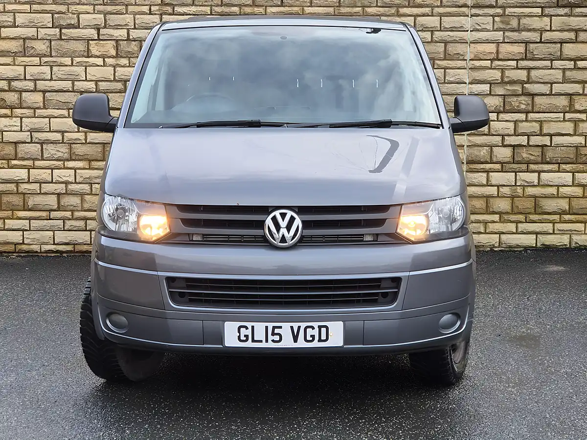 Used 2015 Volkswagen Transporter Trendline Grey - Interior and Exterior details 7