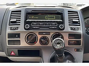Used 2015 Volkswagen Transporter Trendline White - Interior and Exterior details 16