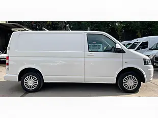 Used 2015 Volkswagen Transporter Trendline White - Interior and Exterior details 5
