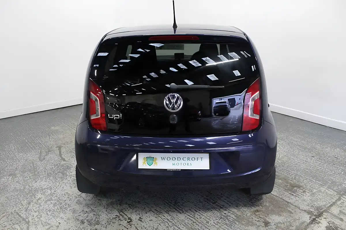 Used 2015 Volkswagen Up! Club Up! Blue - Interior and Exterior details 10