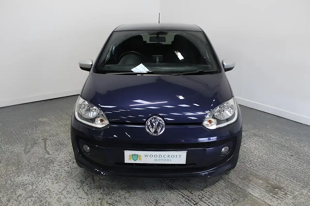Used 2015 Volkswagen Up! Club Up! Blue - Interior and Exterior details 9