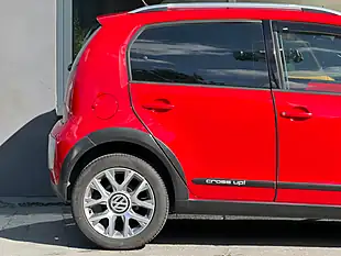 Used 2015 Volkswagen Up! Cross Red - Interior and Exterior details 7