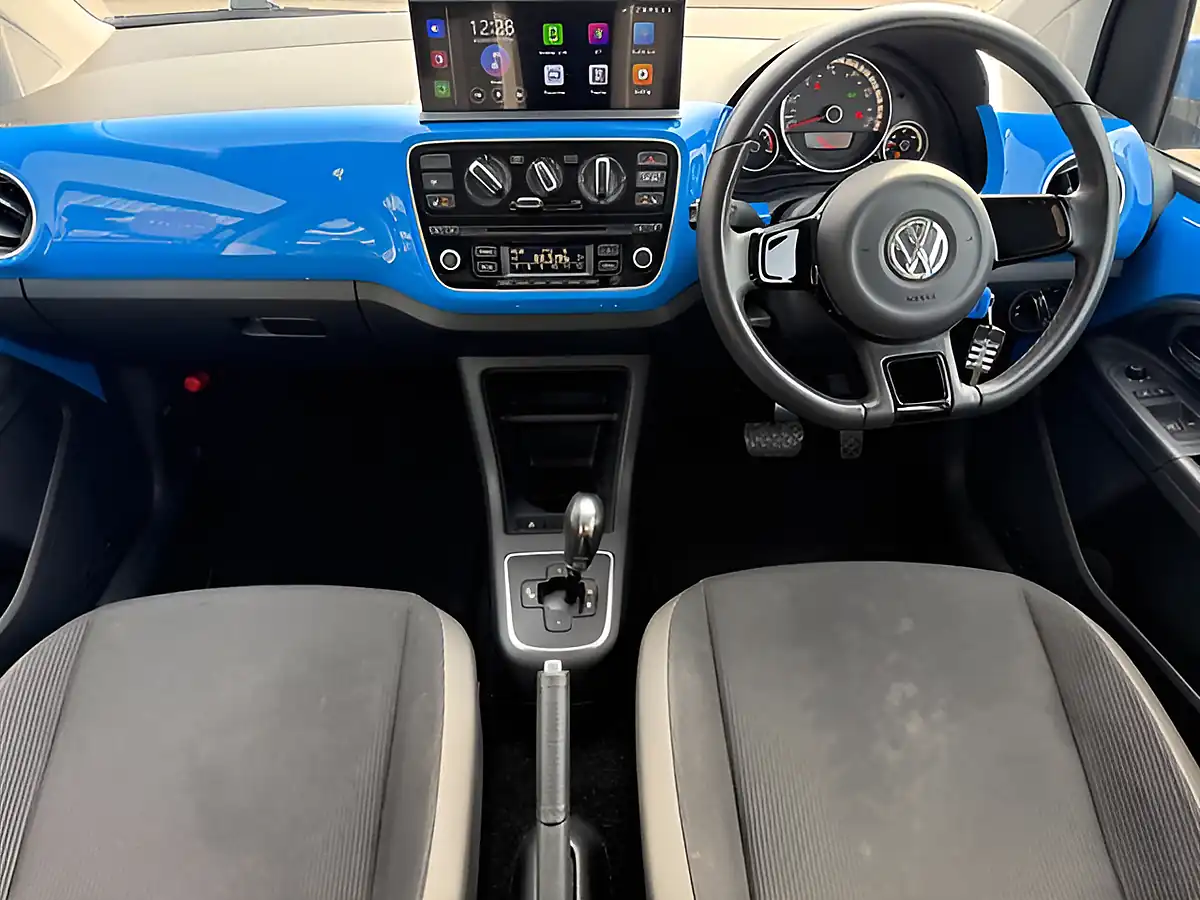 Used 2015 Volkswagen Up! High Up! Blue - Interior and Exterior details 3