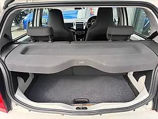 Used 2015 Volkswagen Up! High Up! Blue - Interior and Exterior details 18
