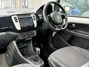 Used 2015 Volkswagen Up! High Up! Blue - Interior and Exterior details 3