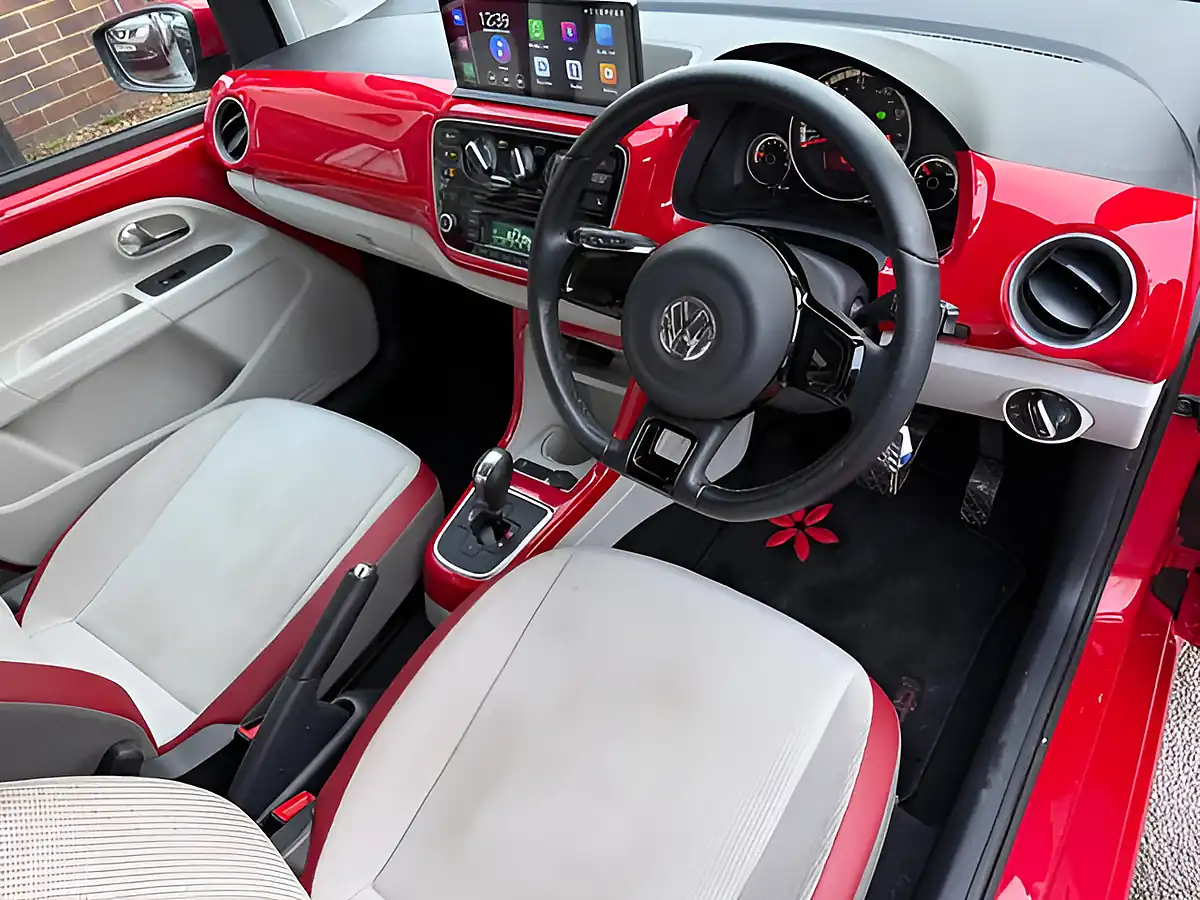 Used 2015 Volkswagen Up! High Up! Red - Interior and Exterior details 11
