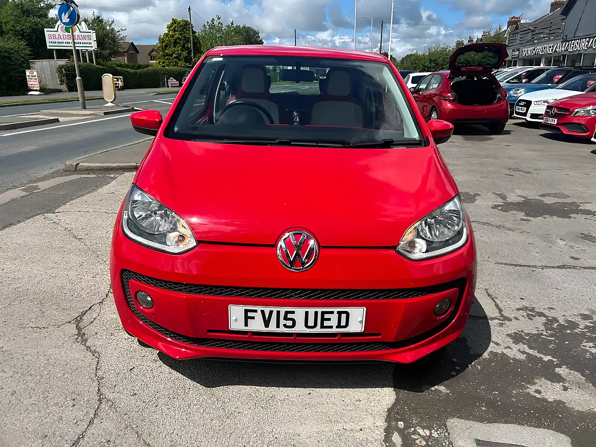 Used 2015 Volkswagen Up! High Up! Red - Interior and Exterior details 10