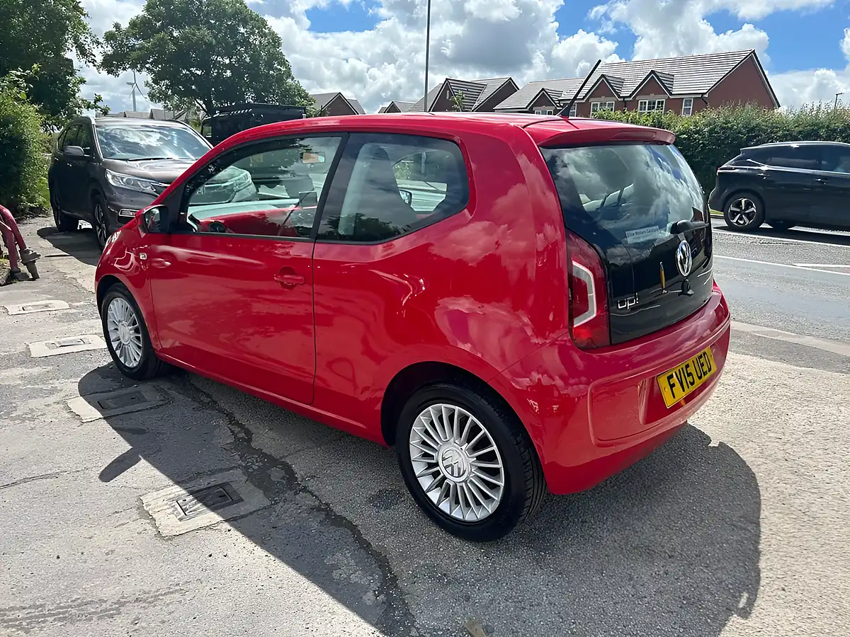 Used 2015 Volkswagen Up! High Up! Red - Interior and Exterior details 11