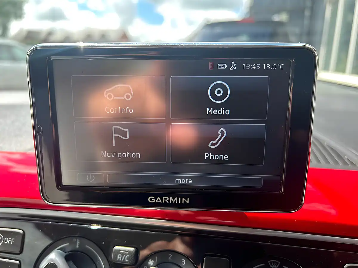 Used 2015 Volkswagen Up! High Up! Red - Interior and Exterior details 6