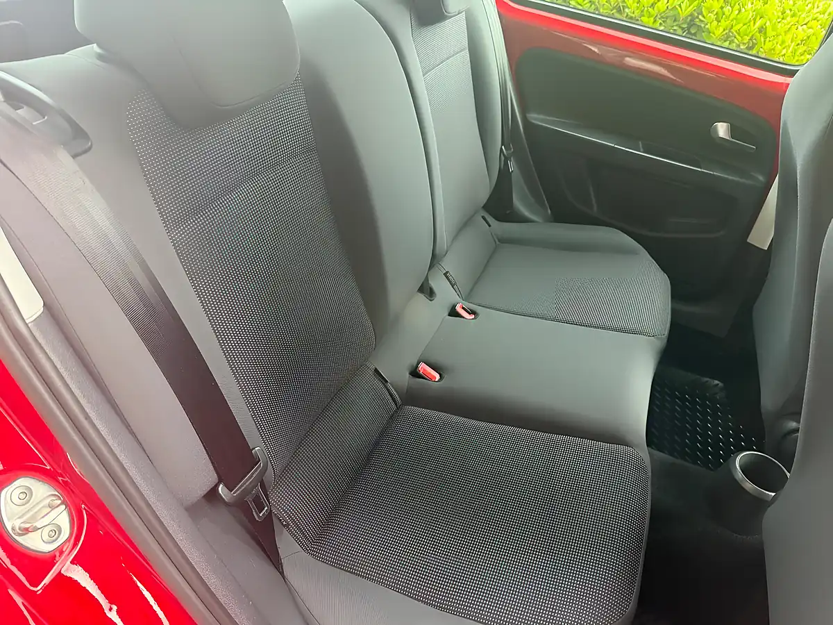 Used 2015 Volkswagen Up! High Up! Red - Interior and Exterior details 8