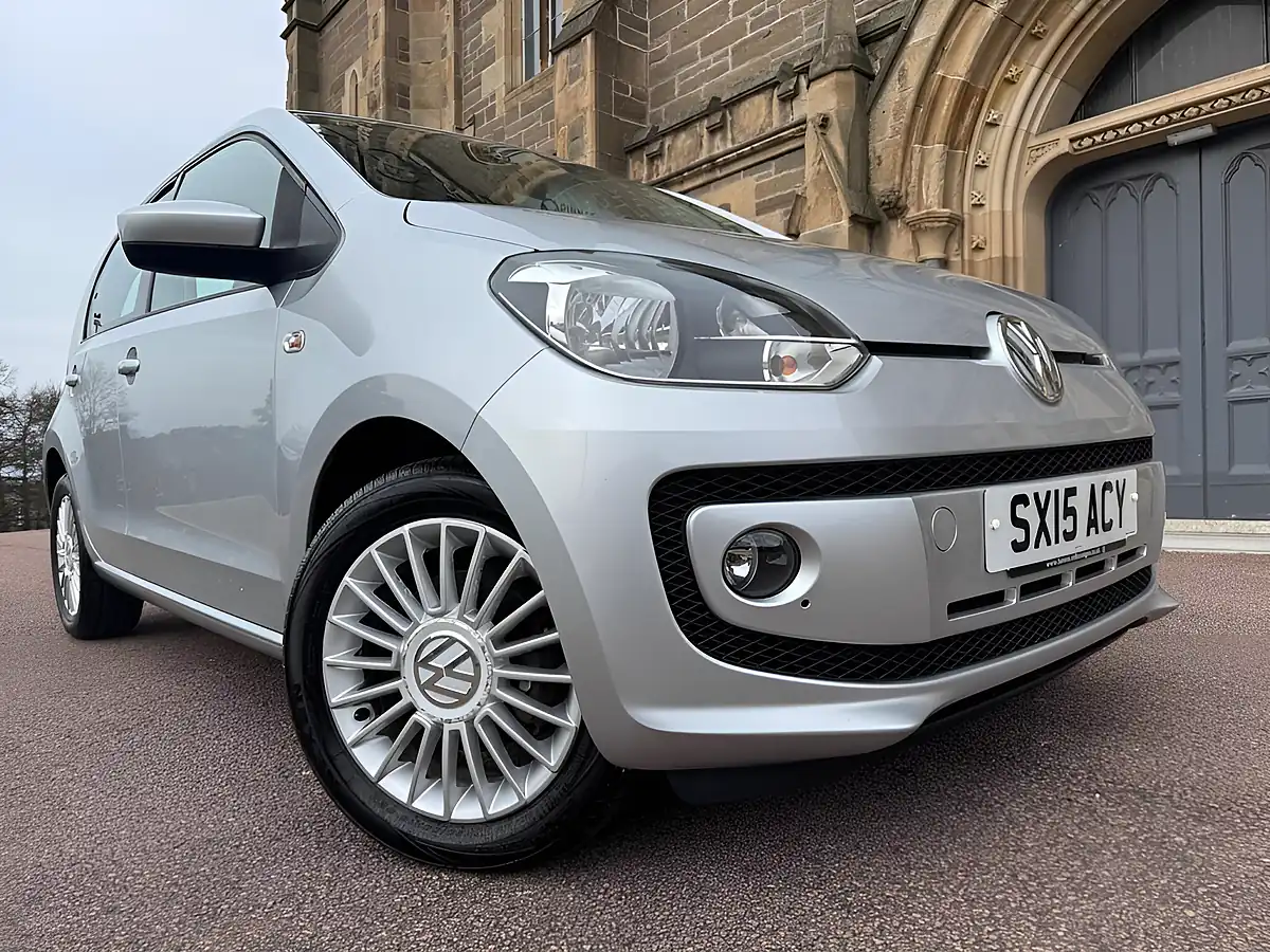 Used 2015 Volkswagen Up! High Up! Silver - Front View