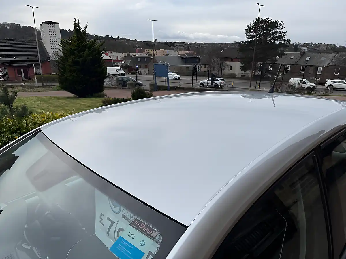 Used 2015 Volkswagen Up! High Up! Silver - Interior and Exterior details 13