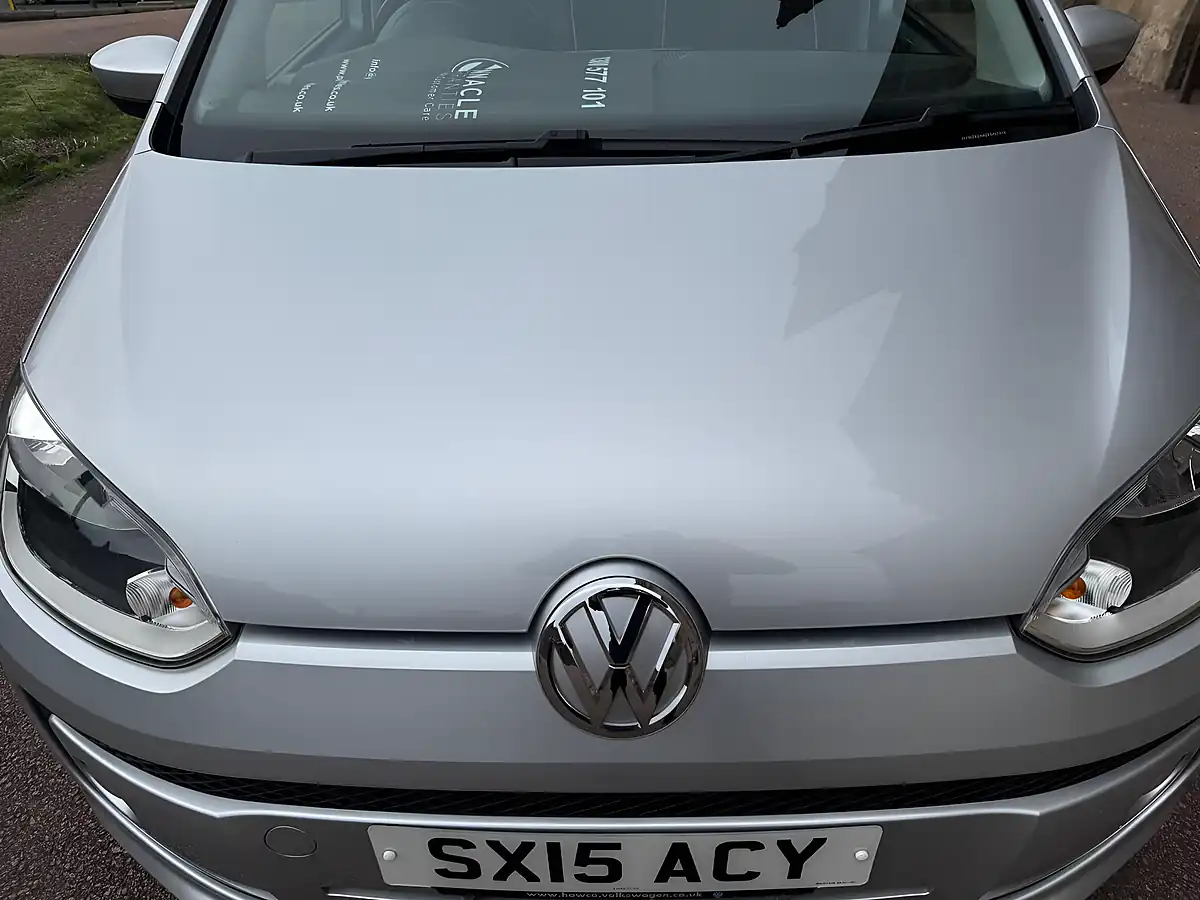 Used 2015 Volkswagen Up! High Up! Silver - Interior and Exterior details 14