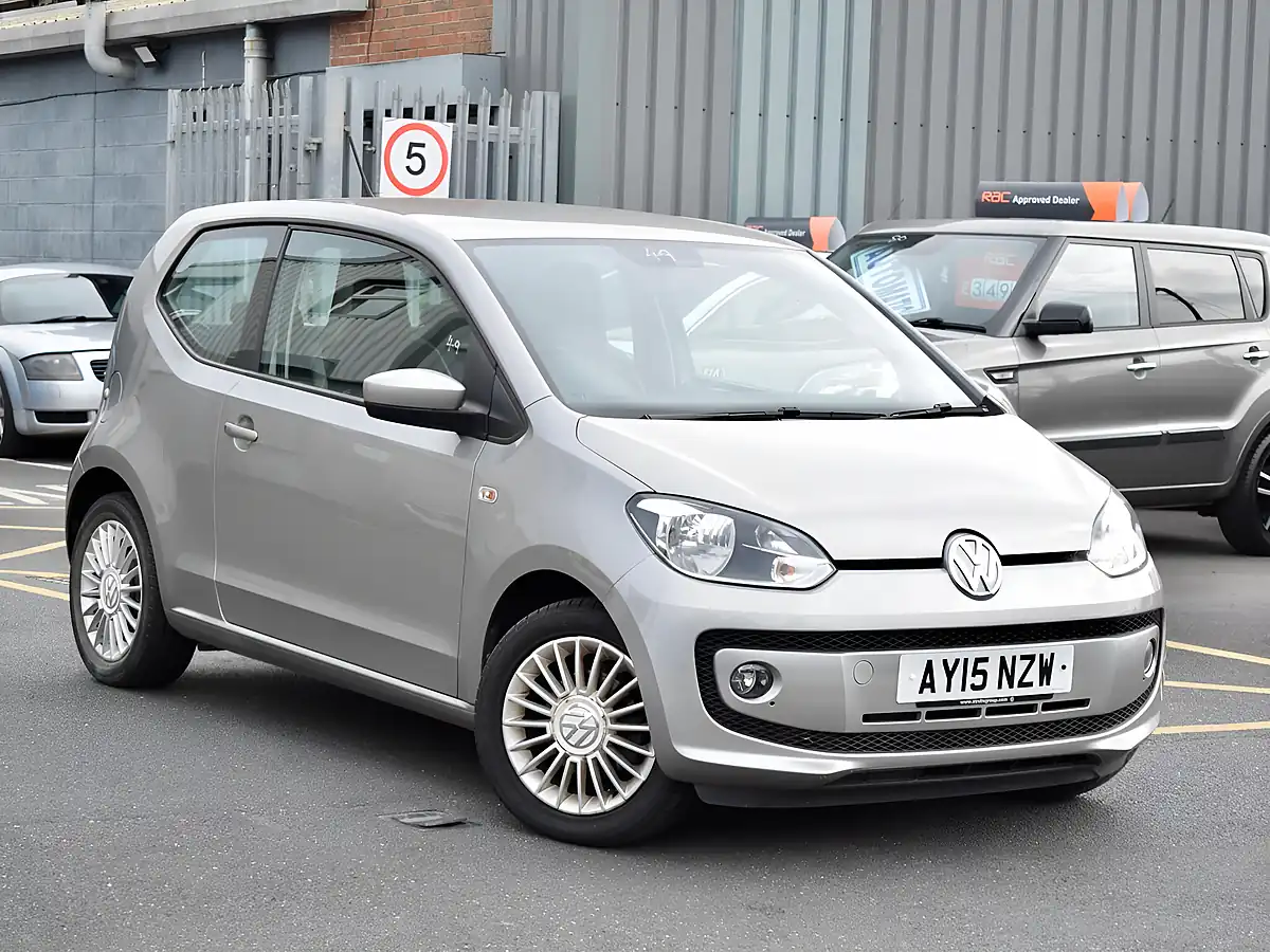 Used 2015 Volkswagen Up! High Up! Silver - Front View