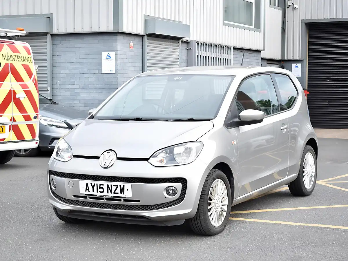 Used 2015 Volkswagen Up! High Up! Silver - Interior and Exterior details 3