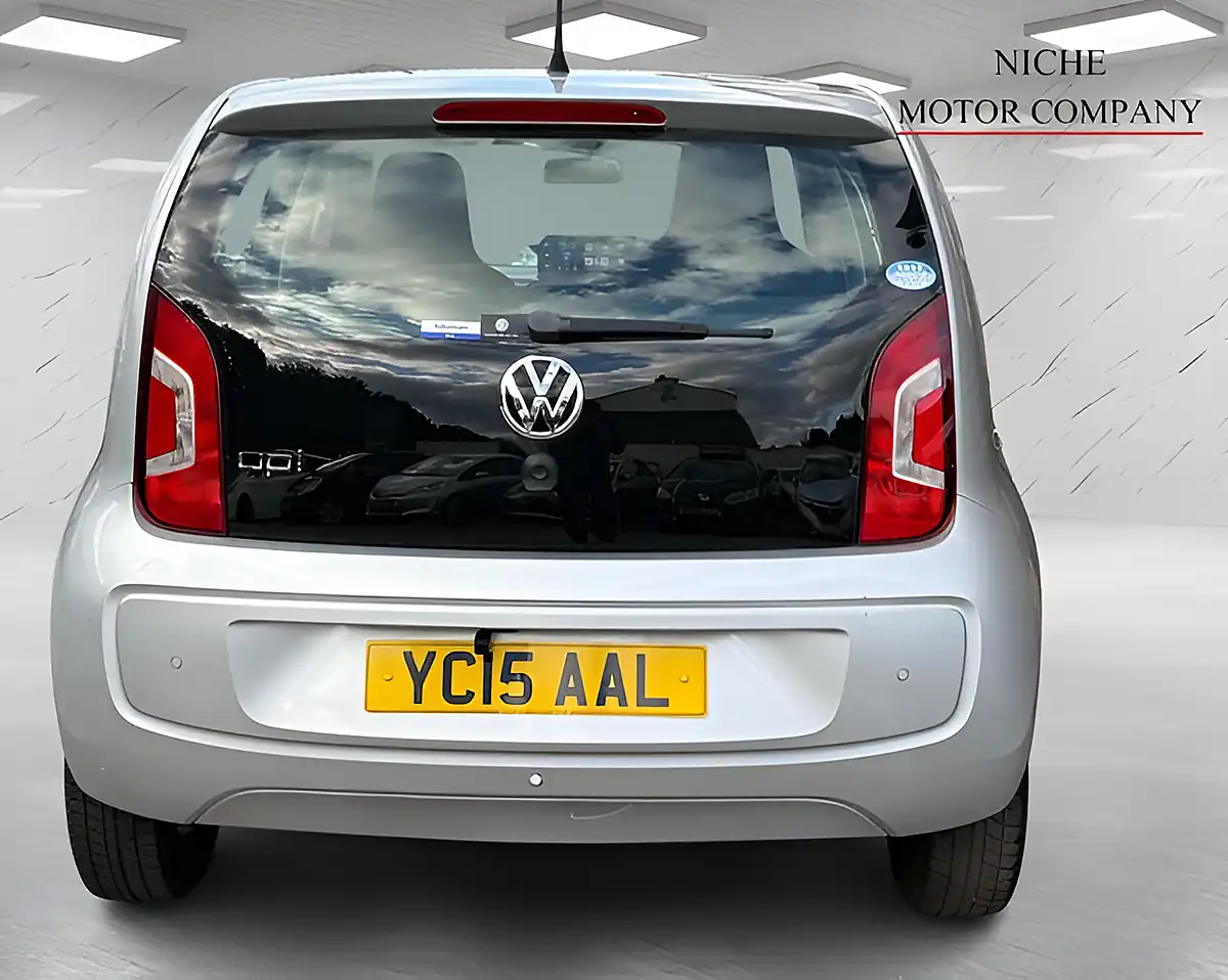 Used 2015 Volkswagen Up! High Up! Silver - Interior and Exterior details 7