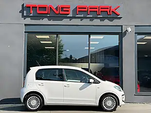 Used 2015 Volkswagen Up! High Up! White - Interior and Exterior details 11