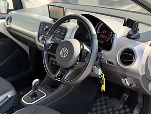 Used 2015 Volkswagen Up! High Up! White - Interior and Exterior details 15
