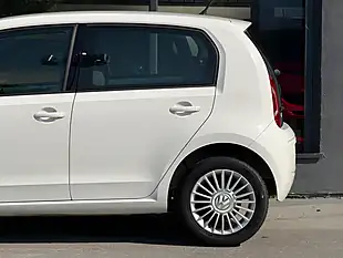 Used 2015 Volkswagen Up! High Up! White - Interior and Exterior details 7