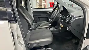 Used 2015 Volkswagen Up! High Up! White - Interior and Exterior details 10