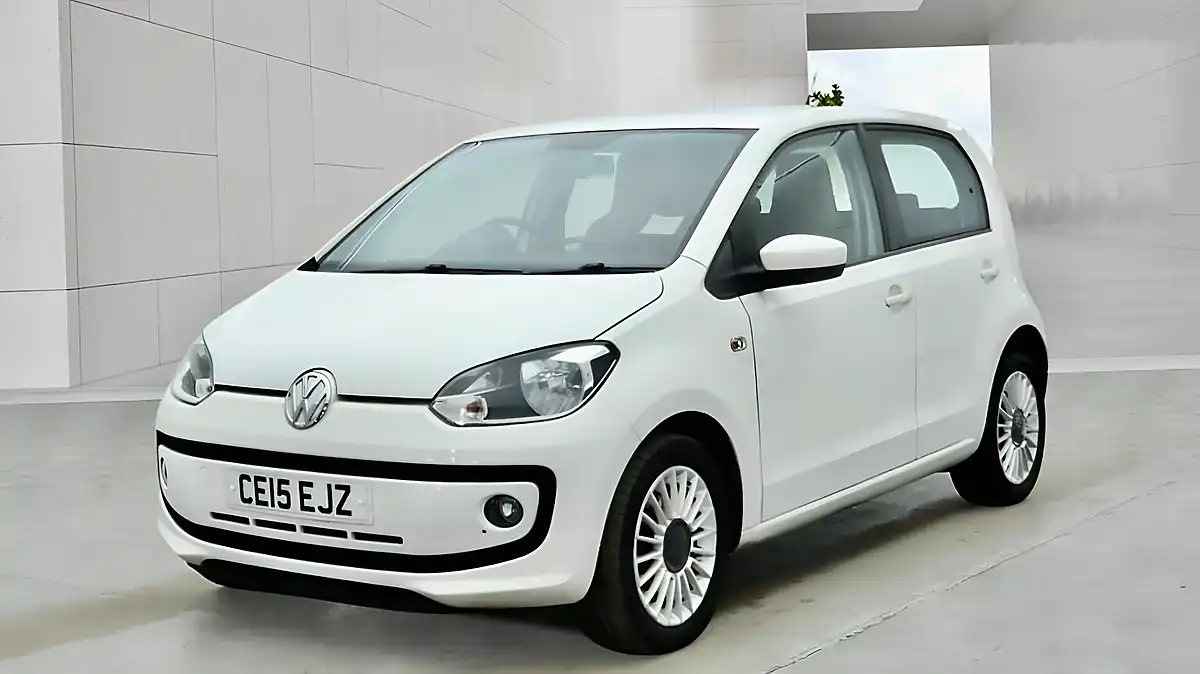 Used 2015 Volkswagen Up! High Up! White - Interior and Exterior details 3