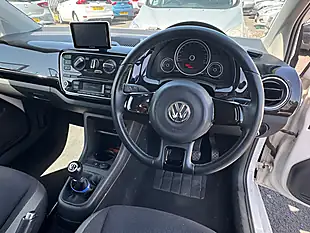 Used 2015 Volkswagen Up! High Up! White - Interior and Exterior details 10