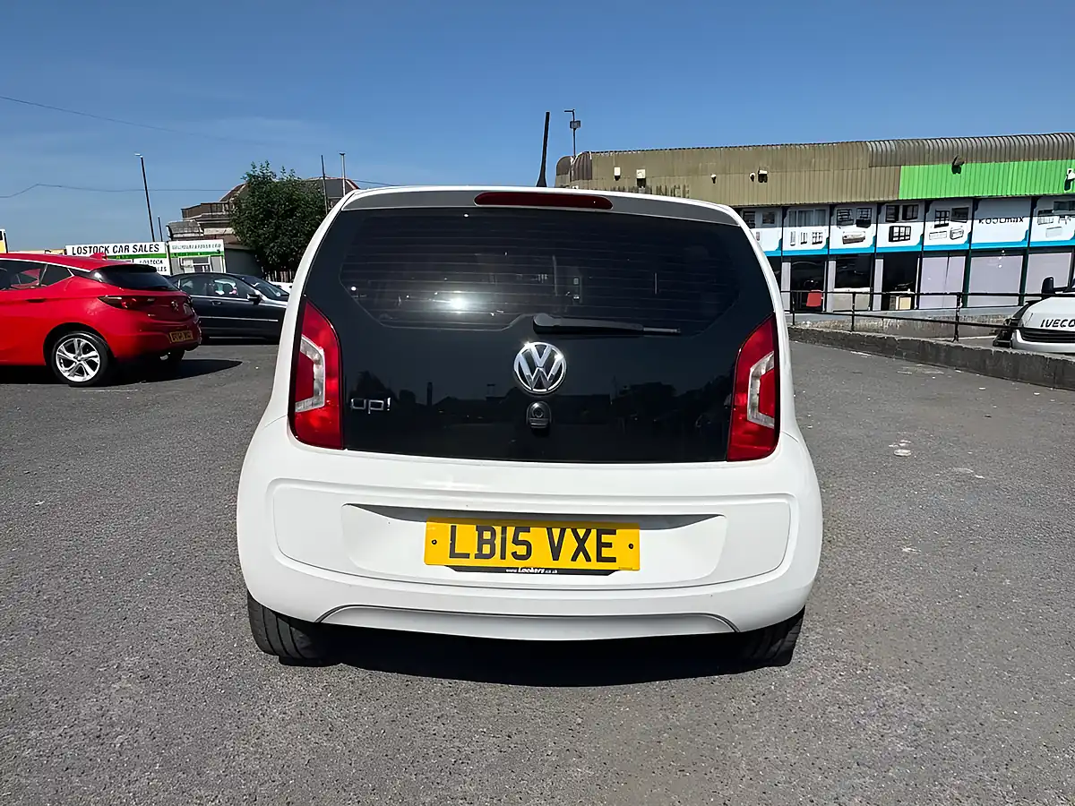 Used 2015 Volkswagen Up! High Up! White - Interior and Exterior details 17