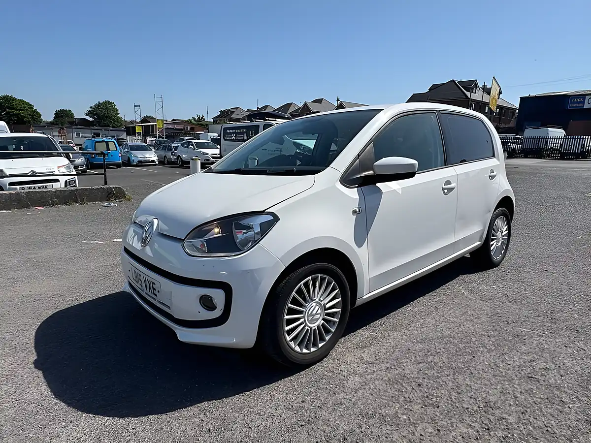 Used 2015 Volkswagen Up! High Up! White - Interior and Exterior details 19