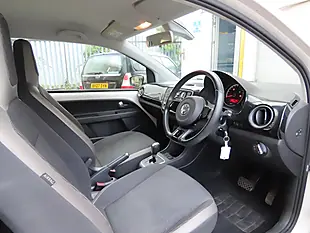Used 2015 Volkswagen Up! High Up! White - Interior and Exterior details 8