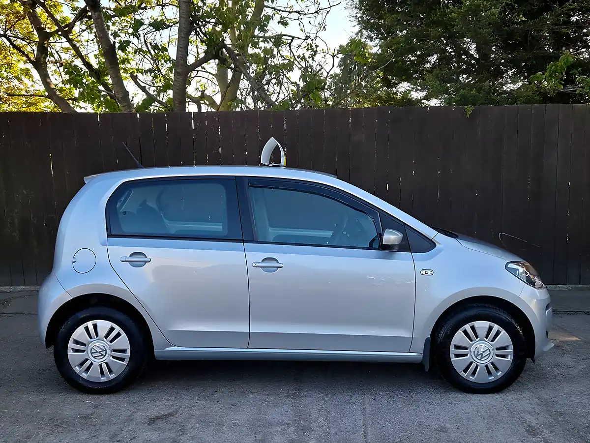 Used 2015 Volkswagen Up Move Silver - Interior and Exterior details 7