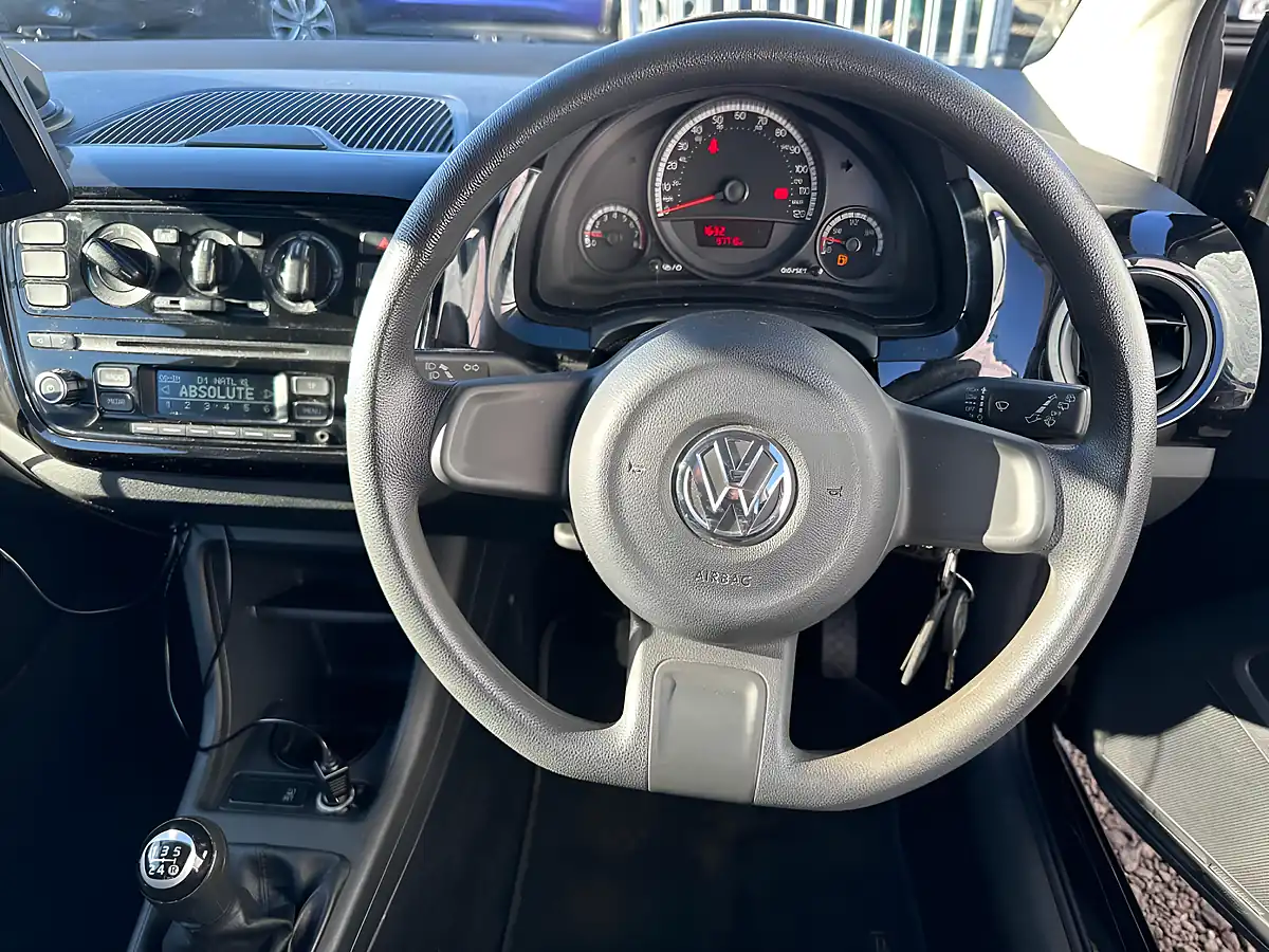 Used 2015 Volkswagen Up Move Up! Black - Interior and Exterior details 11