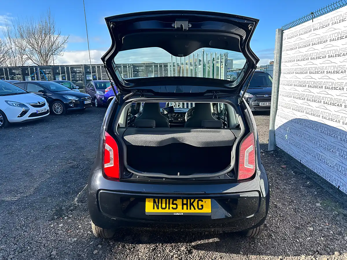 Used 2015 Volkswagen Up Move Up! Black - Interior and Exterior details 5