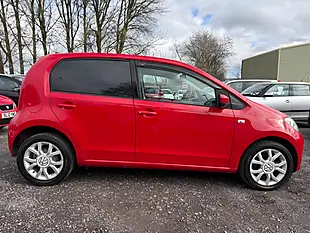 Used 2015 Volkswagen Up! Move Up! Red - Interior and Exterior details 3