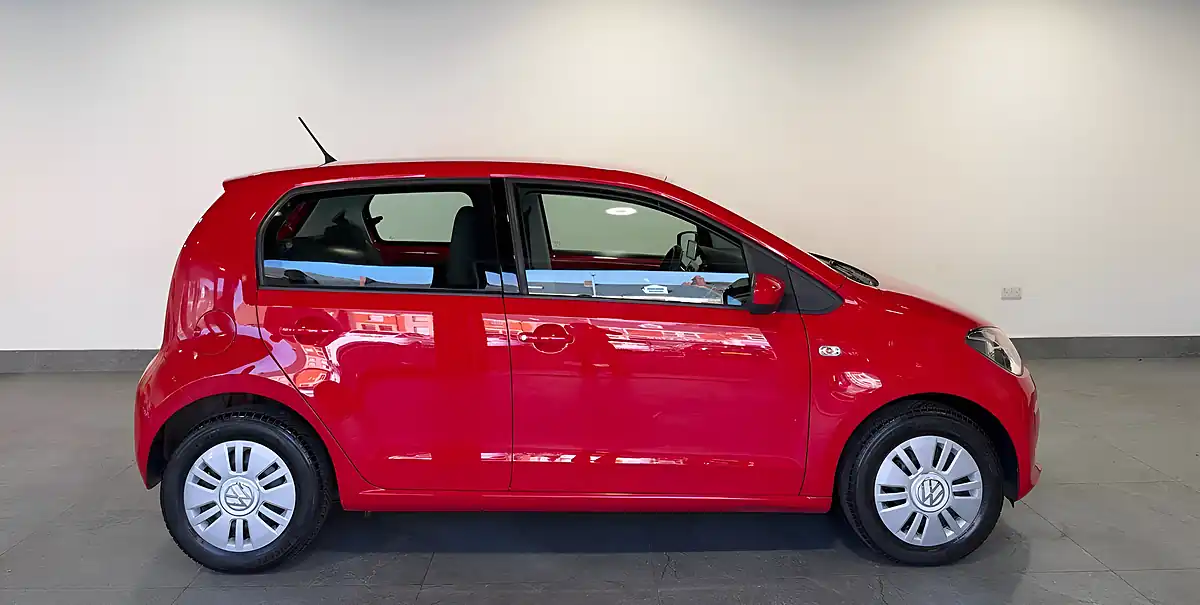 Used 2015 Volkswagen Up! Move Up! Red - Interior and Exterior details 2