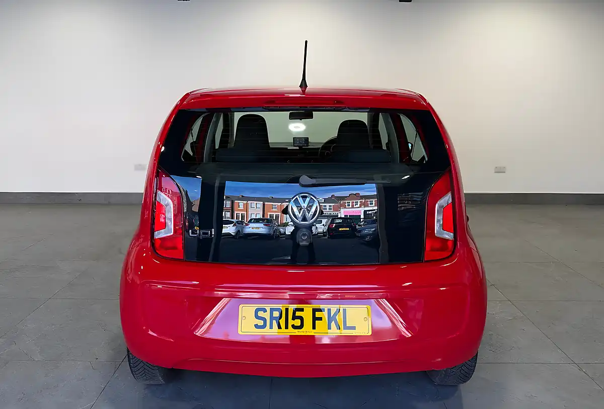 Used 2015 Volkswagen Up! Move Up! Red - Interior and Exterior details 4