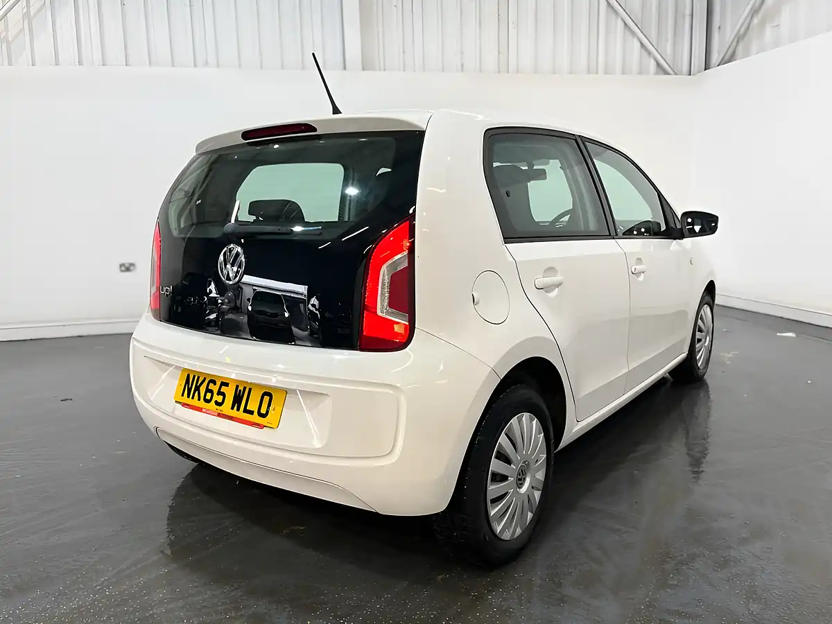 Used 2015 Volkswagen Up! Move Up! White - Interior and Exterior details 13