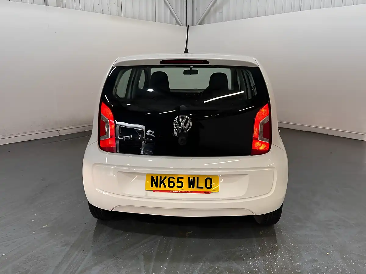 Used 2015 Volkswagen Up! Move Up! White - Interior and Exterior details 14