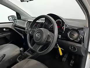 Used 2015 Volkswagen Up! Move Up! White - Interior and Exterior details 17