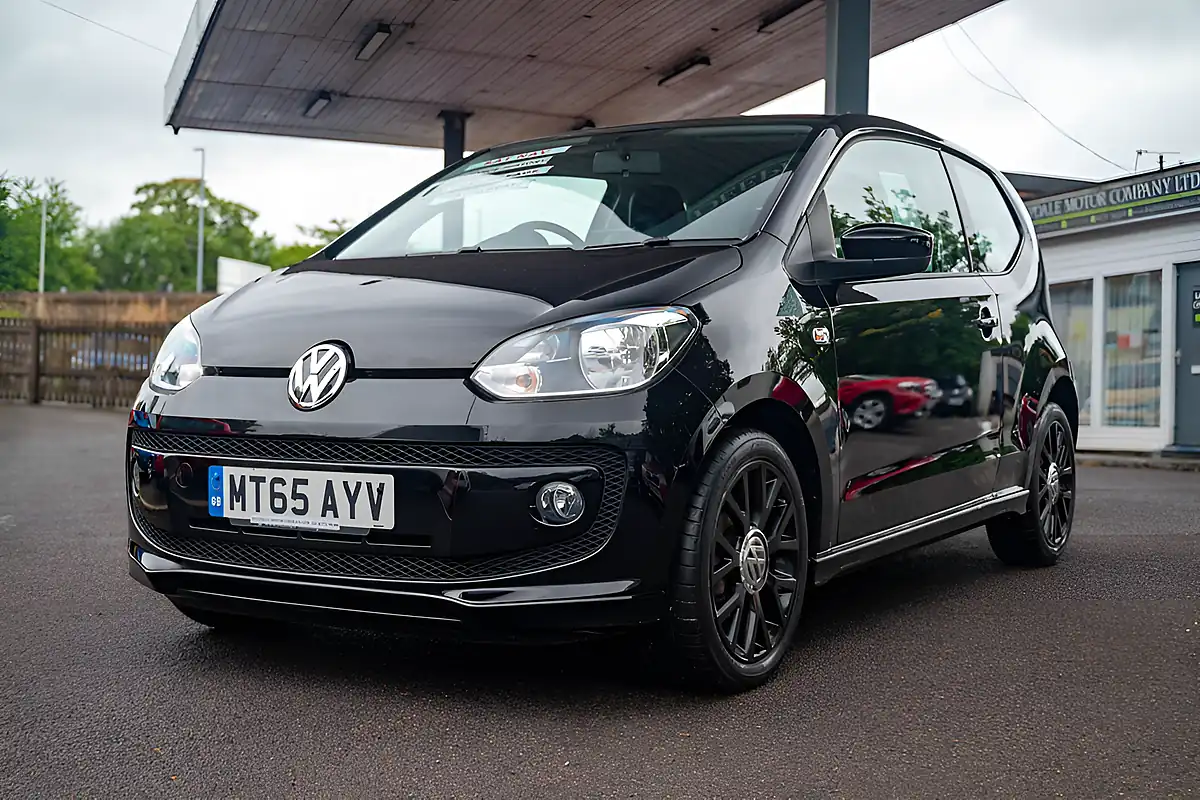 Used 2015 Volkswagen Up Rock Up Deep Black Pearl - Interior and Exterior details 3